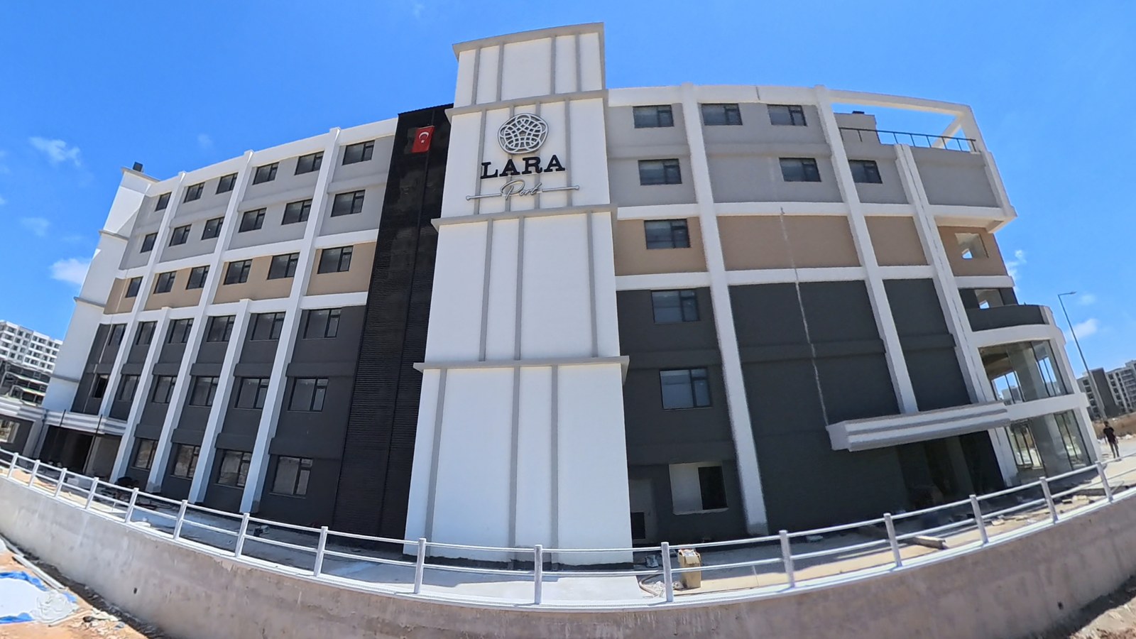 Lara Port · Jūsu mājas Antālijā · 3